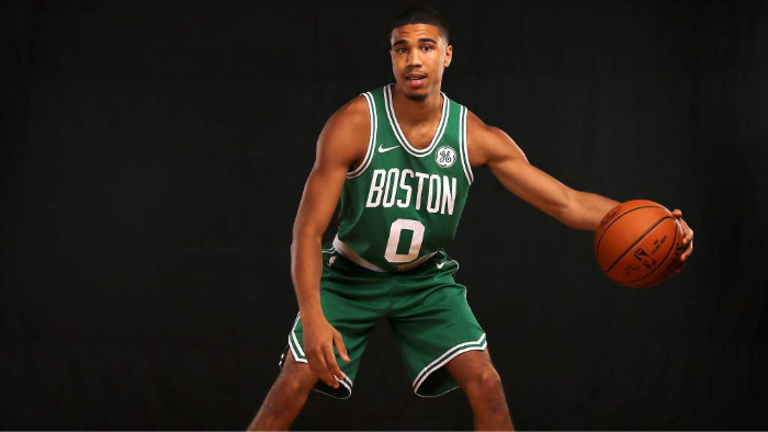 他多次利用 他多次利用