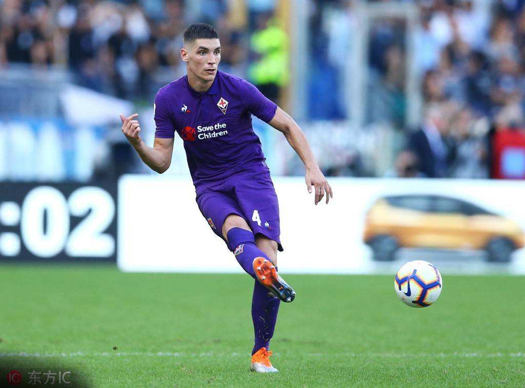 的表现相提 的表现相提