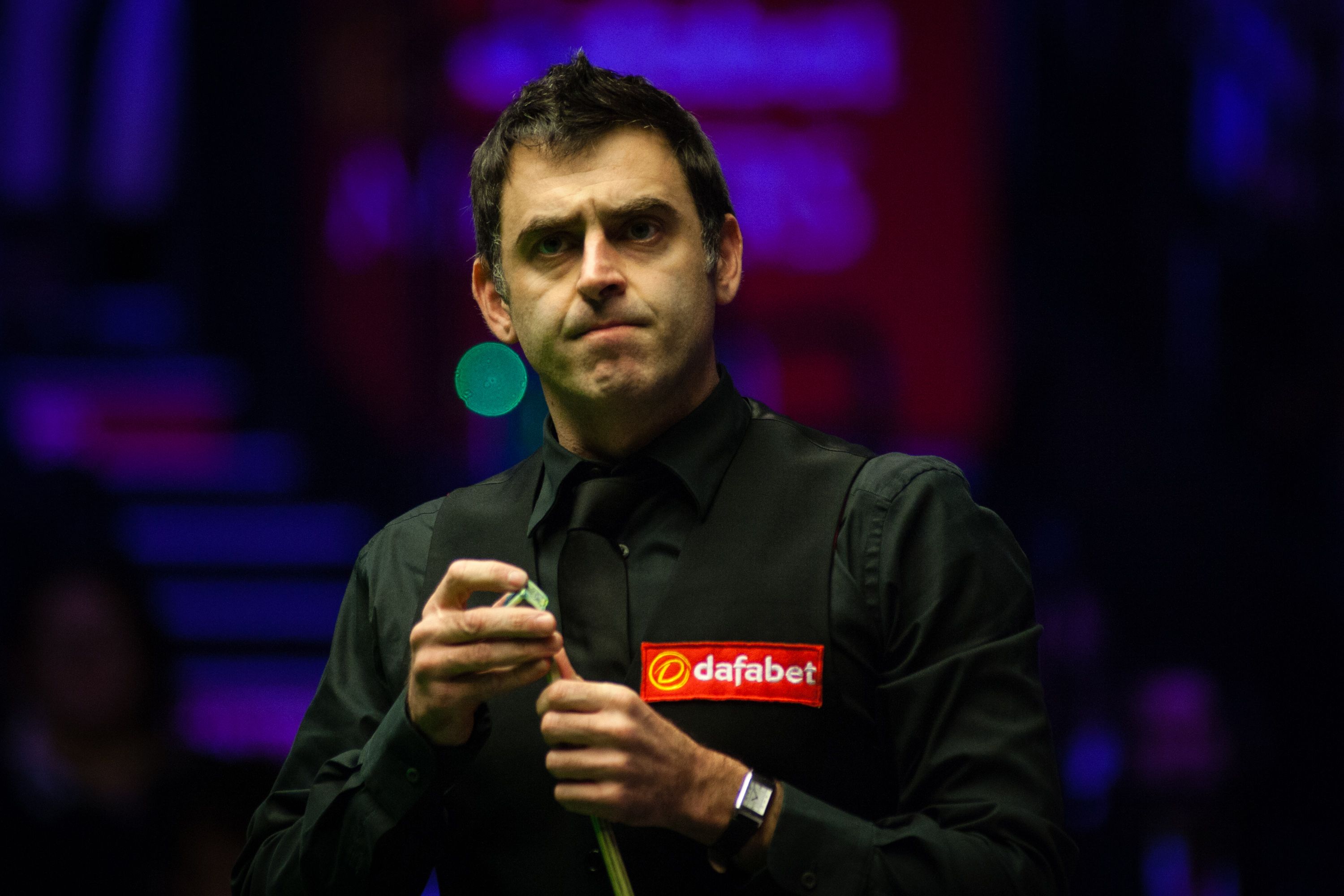 面对一些潜 面对一些潜