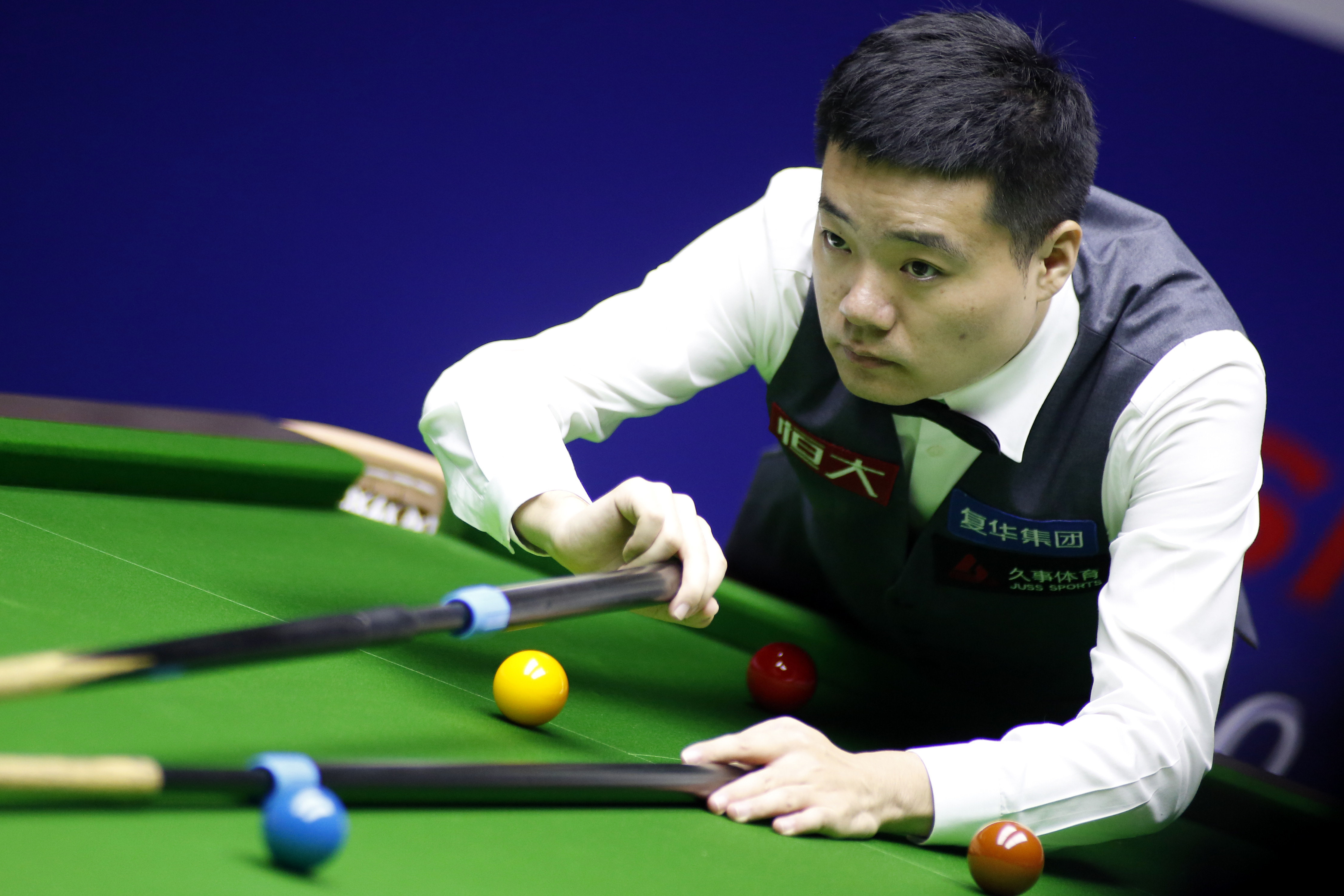 来阵容不稳 来阵容不稳